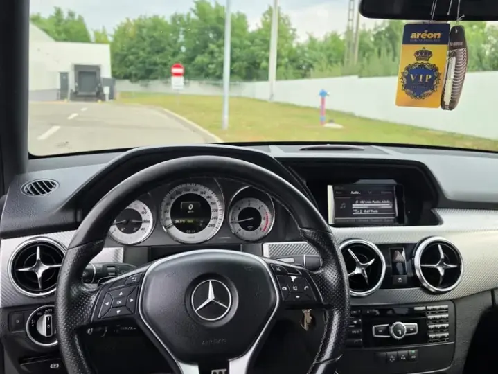 Mercedes-Benz GLK