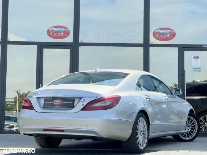 Mercedes-Benz CLS C218