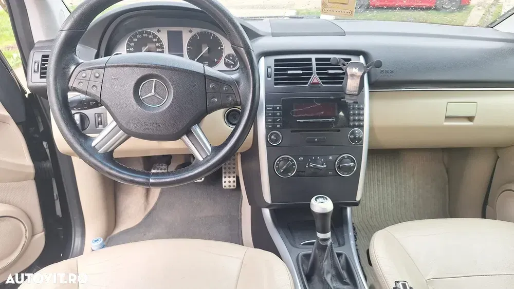 Mercedes-Benz B 200 W245 — imagine 6