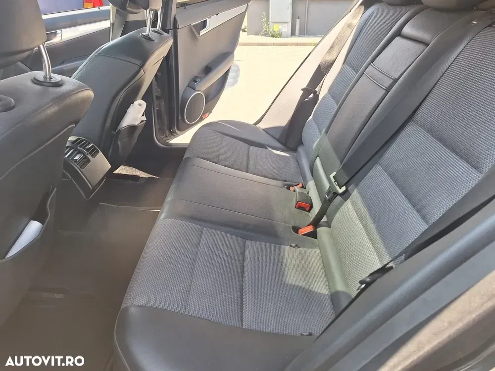 Mercedes-Benz C W204 180 CGI Automatik BlueEFFICIENCY — imagine 5