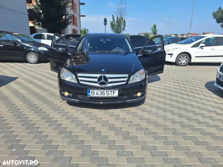 Mercedes-Benz C W204 180 CGI Automatik BlueEFFICIENCY