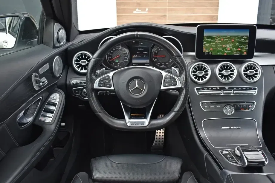 Mercedes-Benz C 63 AMG AMG Speedshift 7G-MCT Edition 1 — imagine 6