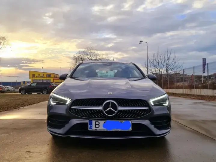Mercedes-Benz CLA 200