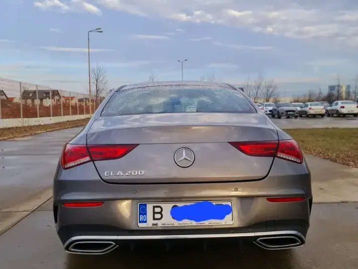 Mercedes-Benz CLA 200