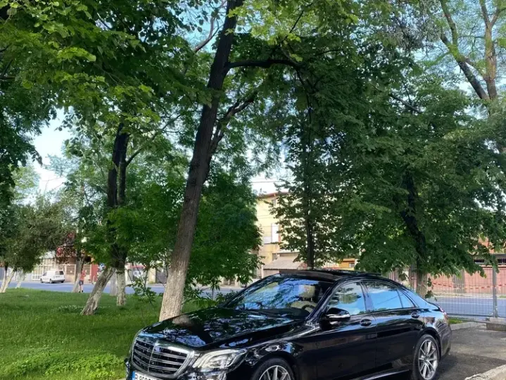 Mercedes-Benz S W222