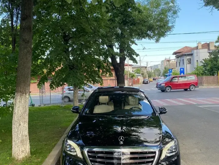 Mercedes-Benz S W222
