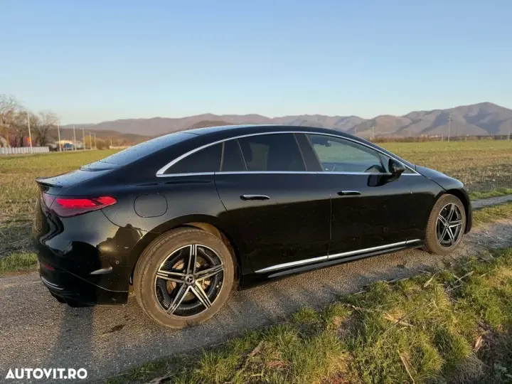 Mercedes-Benz EQE 350