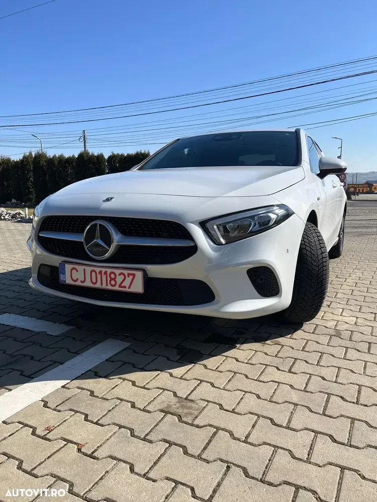 Mercedes-Benz A 250 W177/V177 e Sedan Aut. — imagine 6