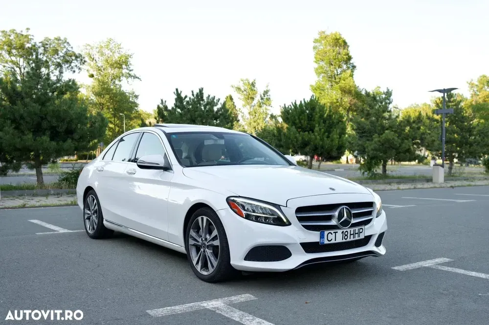 Mercedes-Benz C W205 300 MHEV — imagine 2
