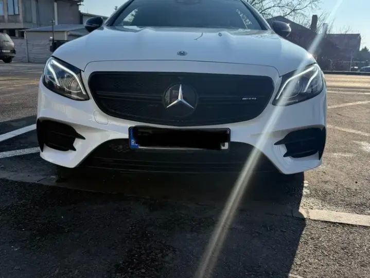 Mercedes-Benz E 53 AMG 4Matic+ Coupe AMG Speedshift TCT-9G