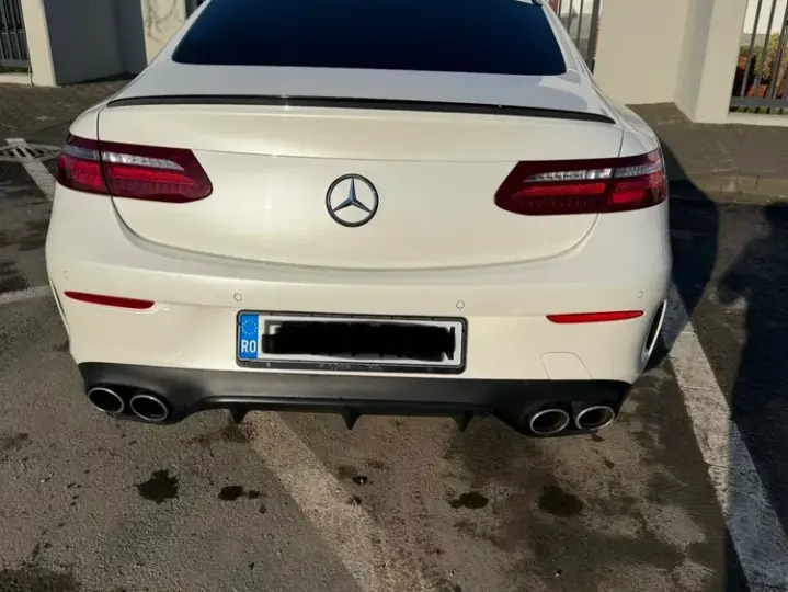 Mercedes-Benz E 53 AMG 4Matic+ Coupe AMG Speedshift TCT-9G
