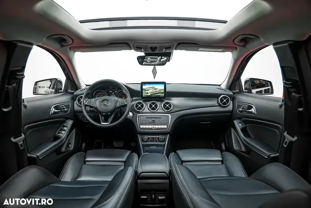 Mercedes-Benz GLA 220 d 4MATIC 7G-DCT — imagine 2