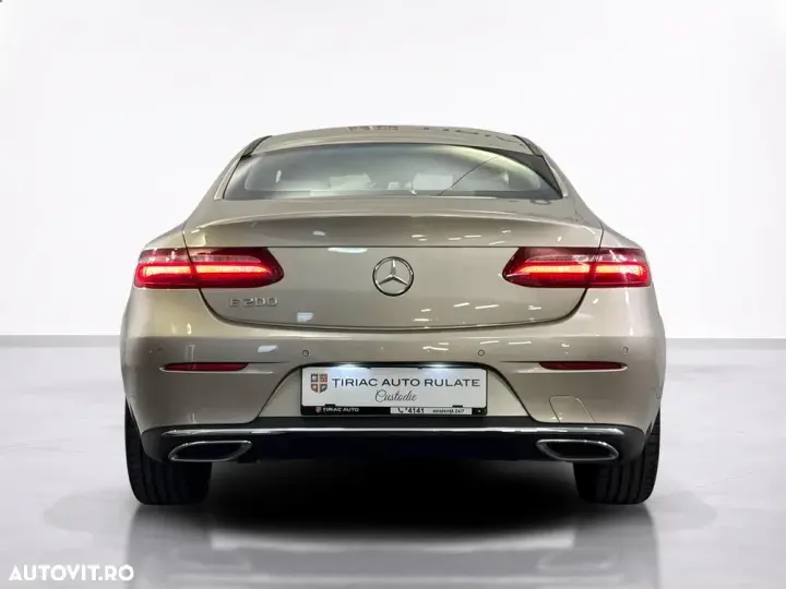Mercedes-Benz E 200
