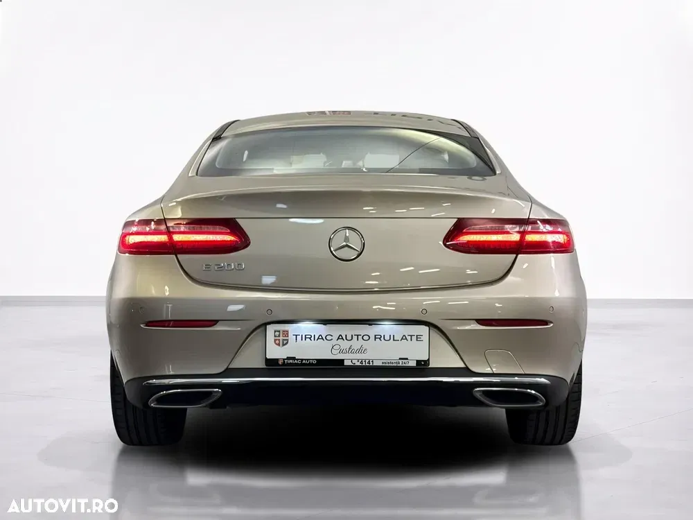 Mercedes-Benz E 200 — imagine 4