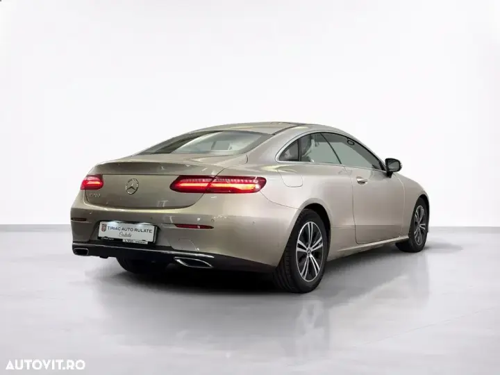 Mercedes-Benz E 200