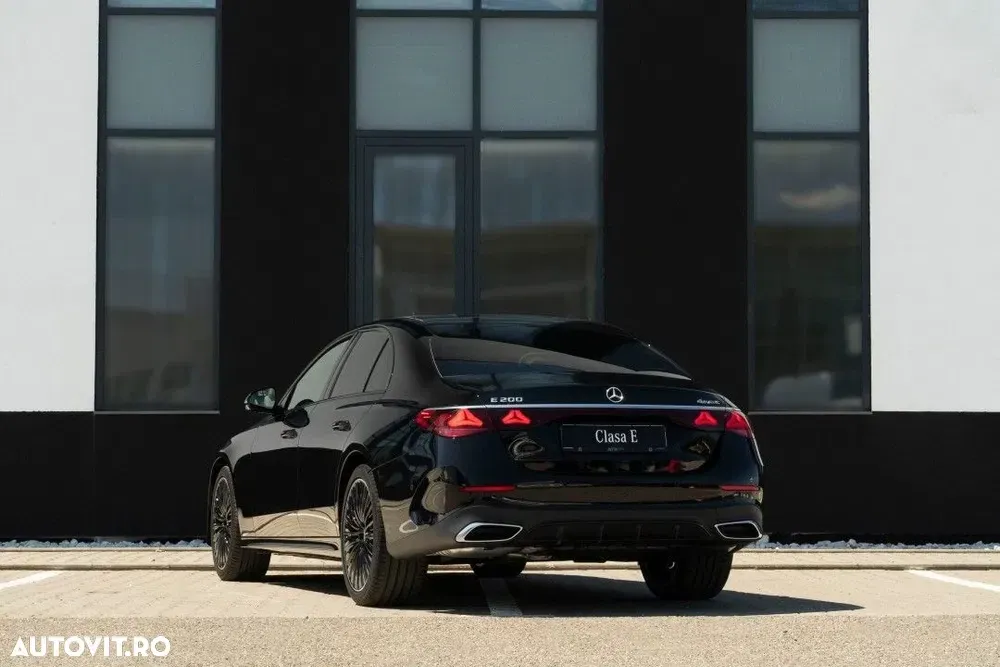 Mercedes-Benz E W214 — imagine 3