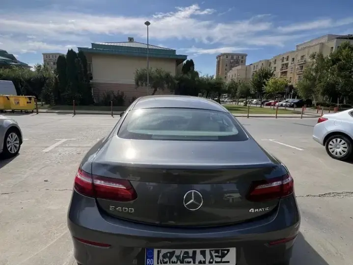 Mercedes-Benz E W213 400 4MATIC