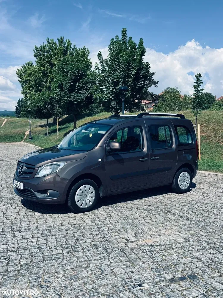 Mercedes-Benz Citan Lung Combi — imagine 4