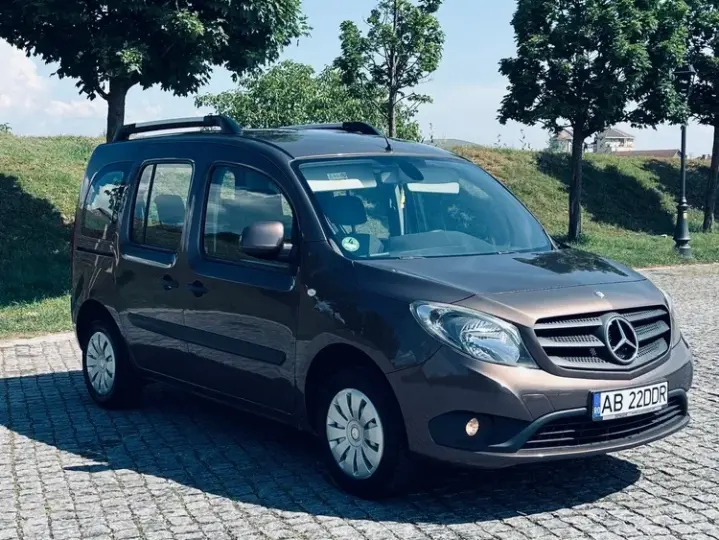Mercedes-Benz Citan Lung Combi