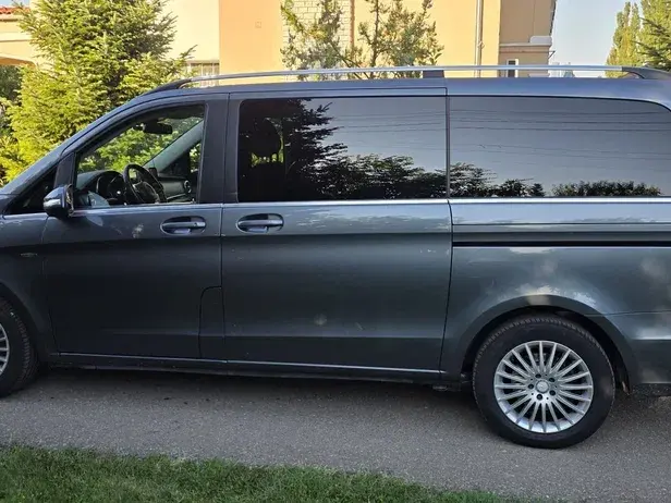 Mercedes-Benz V