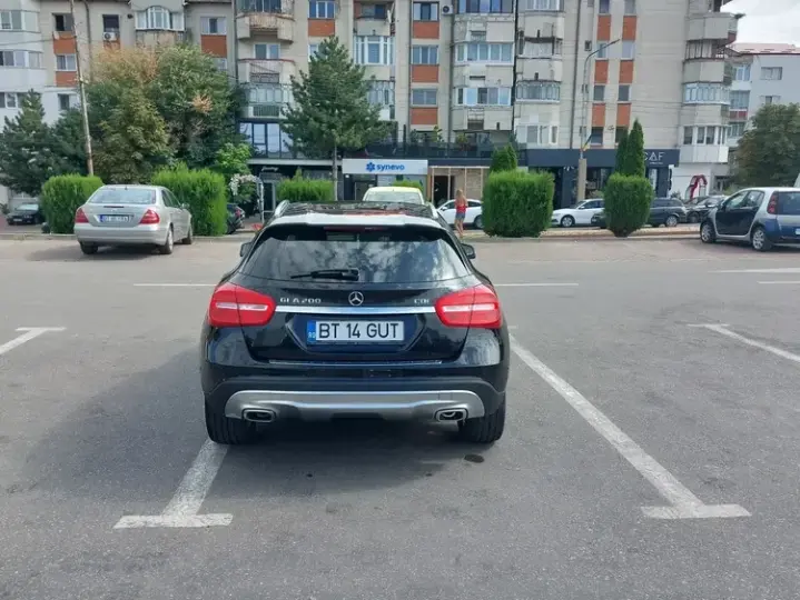 Mercedes-Benz GLA X156