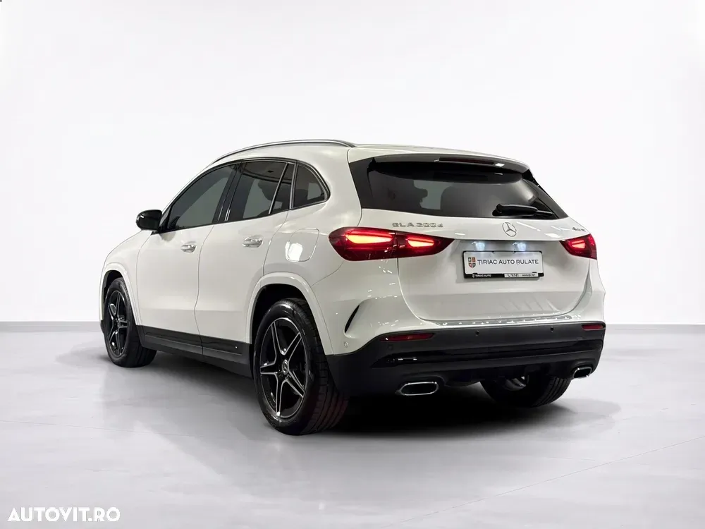 Mercedes-Benz GLA 200 d 4MATIC Aut. — imagine 3