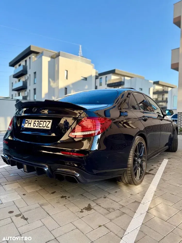 Mercedes-Benz E AMG 63 S 4MATIC — imagine 3