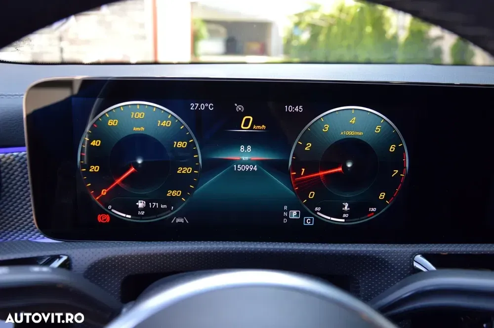 Mercedes-Benz CLA 180 7G-DCT Special Edition — imagine 6
