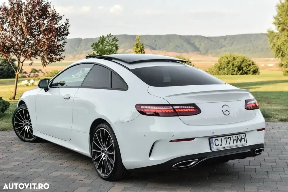 Mercedes-Benz E W213 220 d 4MATIC — imagine 4
