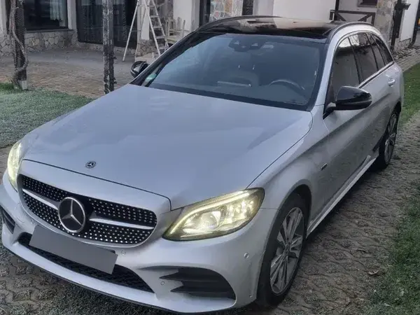 Mercedes-Benz C W205 300 de 9G-TRONIC AMG Line