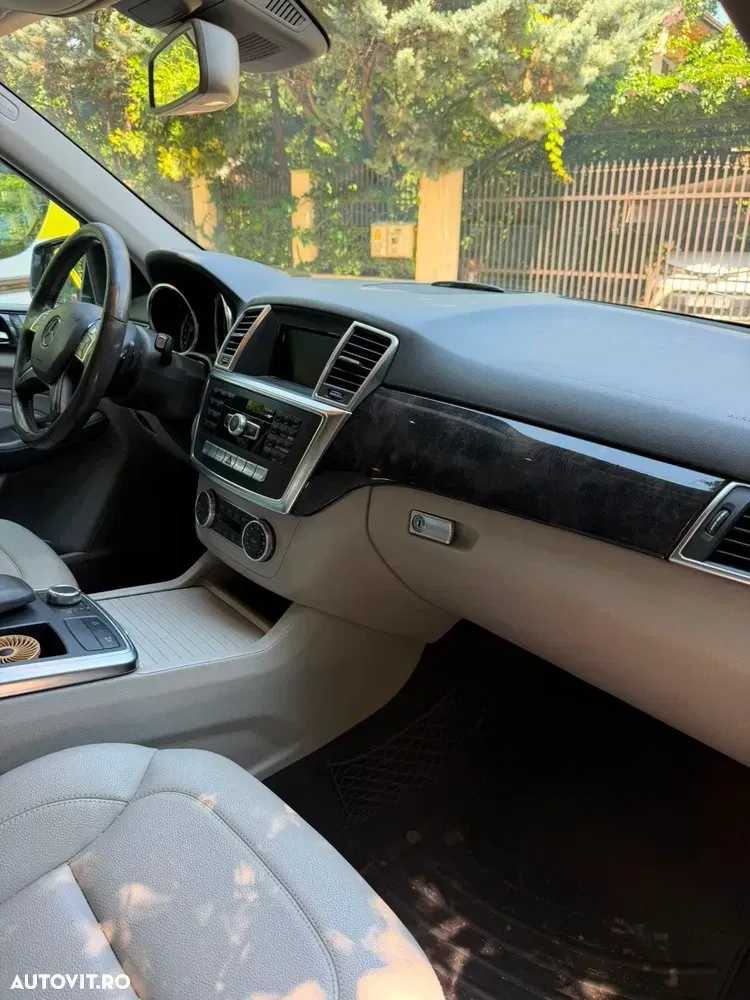 Mercedes-Benz ML W166 250 BlueTEC 4MATIC Aut — imagine 3