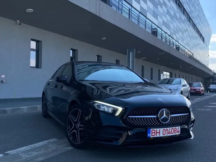 Mercedes-Benz A 180 W177/V177 7G-DCT AMG Line Advanced Plus