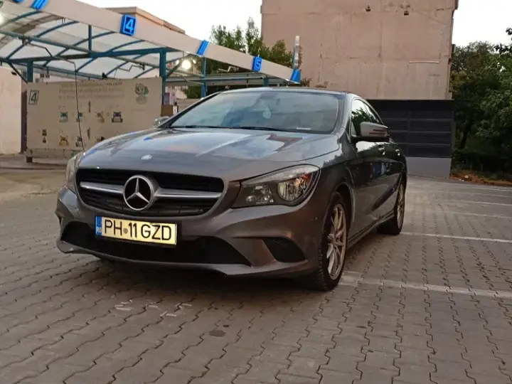 Mercedes-Benz CLA 180 C117