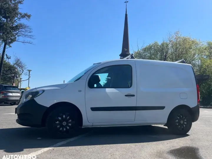 Mercedes-Benz Citan 110 CDI Standard 95 CP FWD 6MT PRO