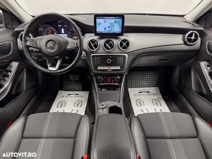Mercedes-Benz GLA X156 180 7G-DCT UrbanStyle Edition