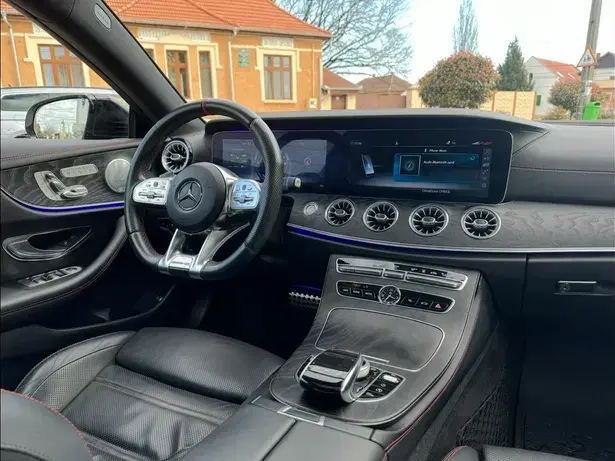 Mercedes-Benz E 53 AMG 4Matic+ Coupe AMG Speedshift TCT-9G