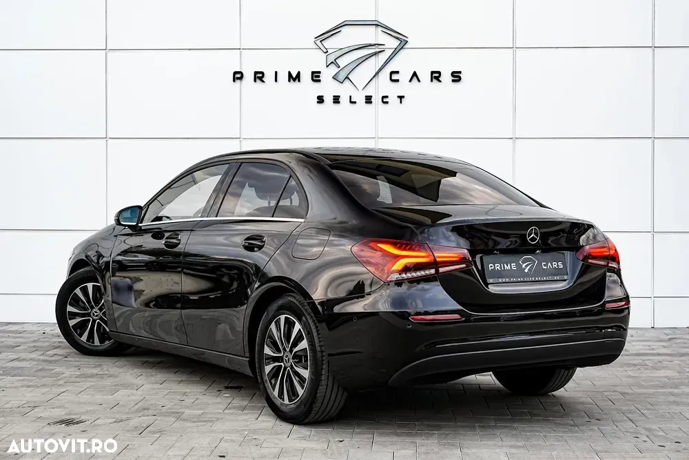 Mercedes-Benz A 180 Sedan 7G-DCT Style — imagine 2