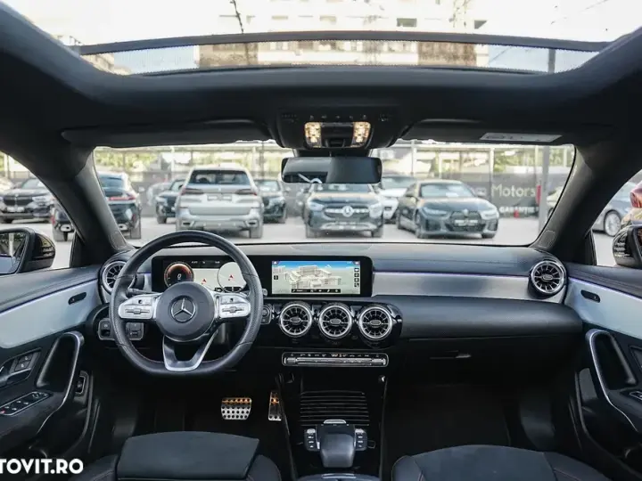 Mercedes-Benz CLA 180 7G-DCT AMG Line Advanced Plus