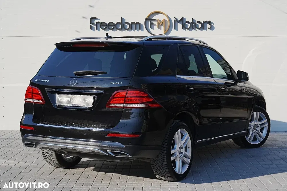 Mercedes-Benz GLE ver-e-8g--dct-amg-line-advanced-plus — imagine 4