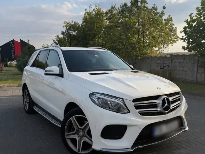 Mercedes-Benz GLE 350 d 4MATIC