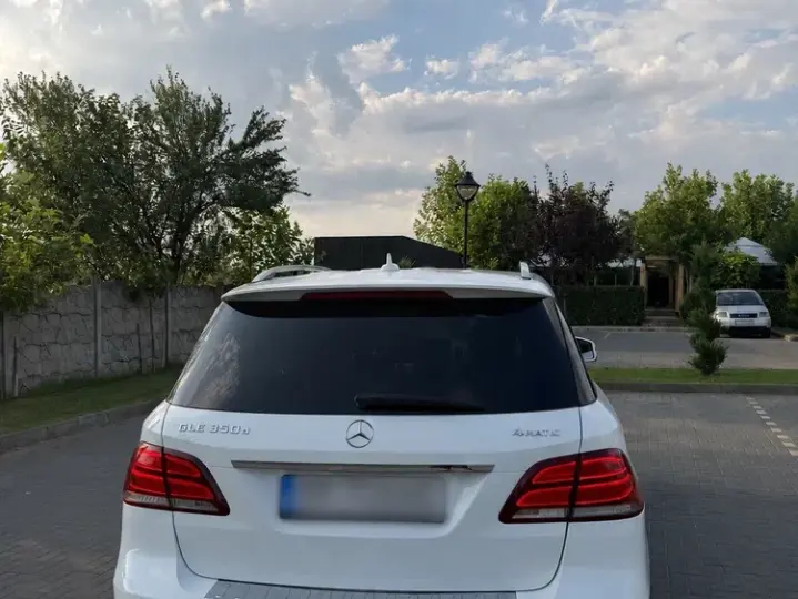 Mercedes-Benz GLE 350 d 4MATIC