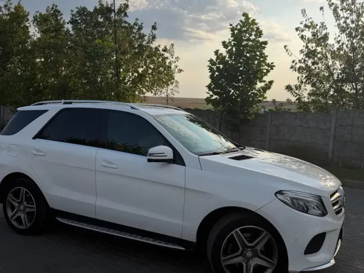 Mercedes-Benz GLE 350 d 4MATIC