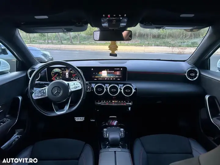 Mercedes-Benz A 200 W177/V177