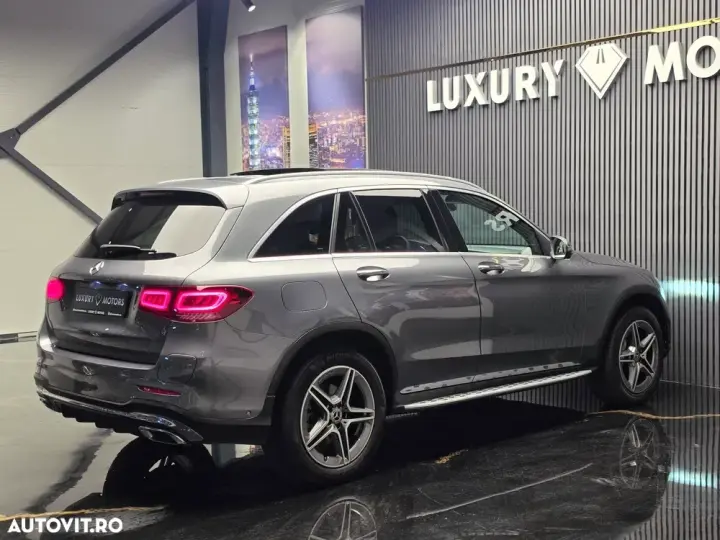 Mercedes-Benz GLC X253 300 e 4Matic 9G-TRONIC AMG Line Plus