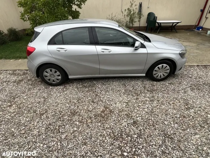 Mercedes-Benz A 180
