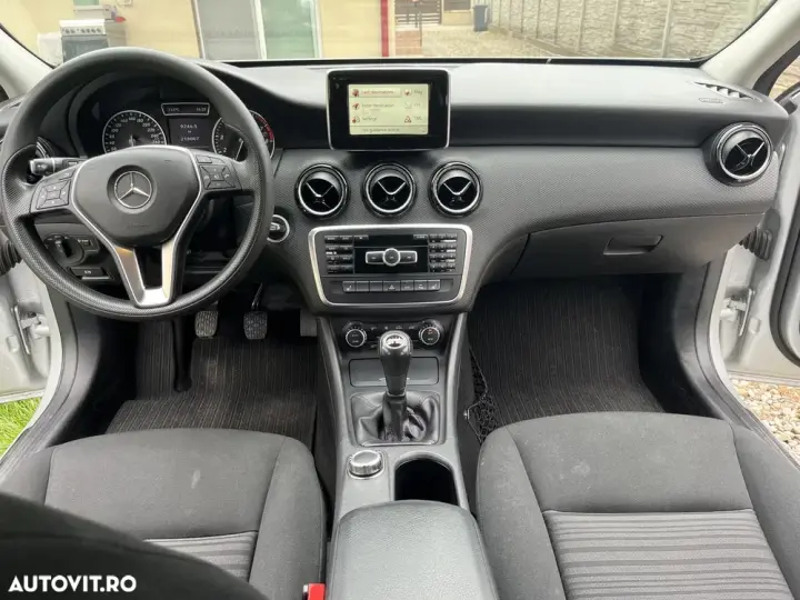 Mercedes-Benz A 180