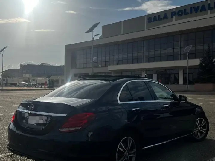Mercedes-Benz C W205 350 e 7G-TRONIC AMG Line