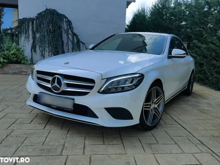 Mercedes-Benz C W205 180 9G-TRONIC AMG Line