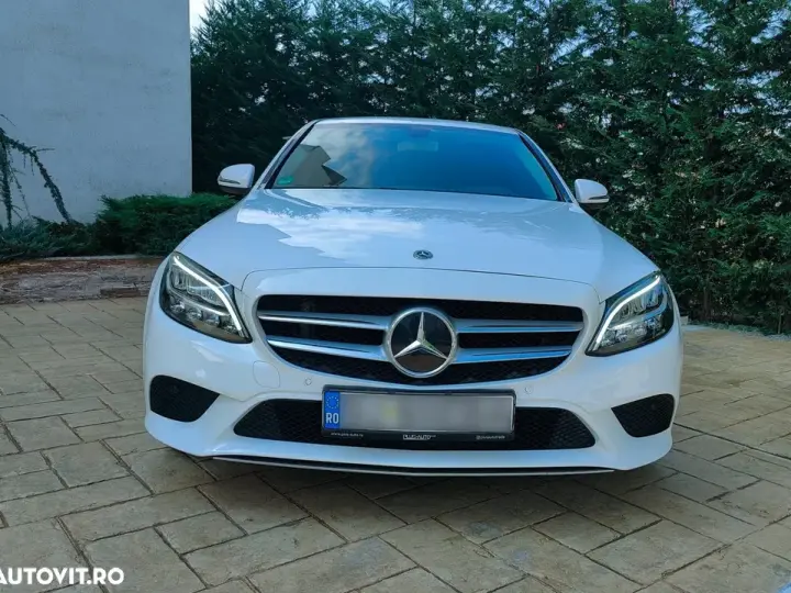 Mercedes-Benz C W205 180 9G-TRONIC AMG Line