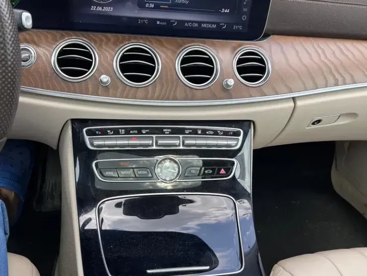 Mercedes-Benz E W213 350 Aut.
